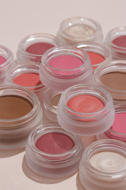 Paese Creamy Blush Kissed - Румяна для щек в креме 03, 4 g