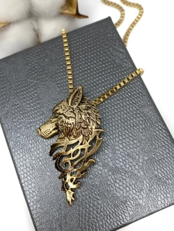 Золотистый магический кулон амулет Волк на длинной цепочке