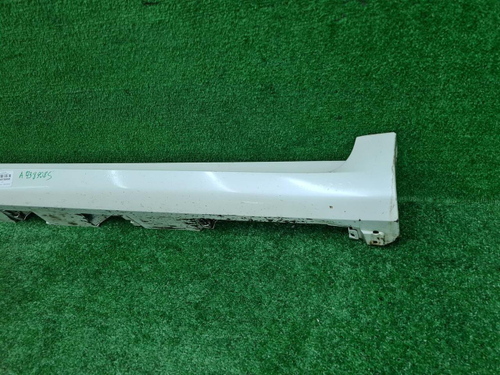 Накладка порога правая Toyota Camry xv50 (14-18)
