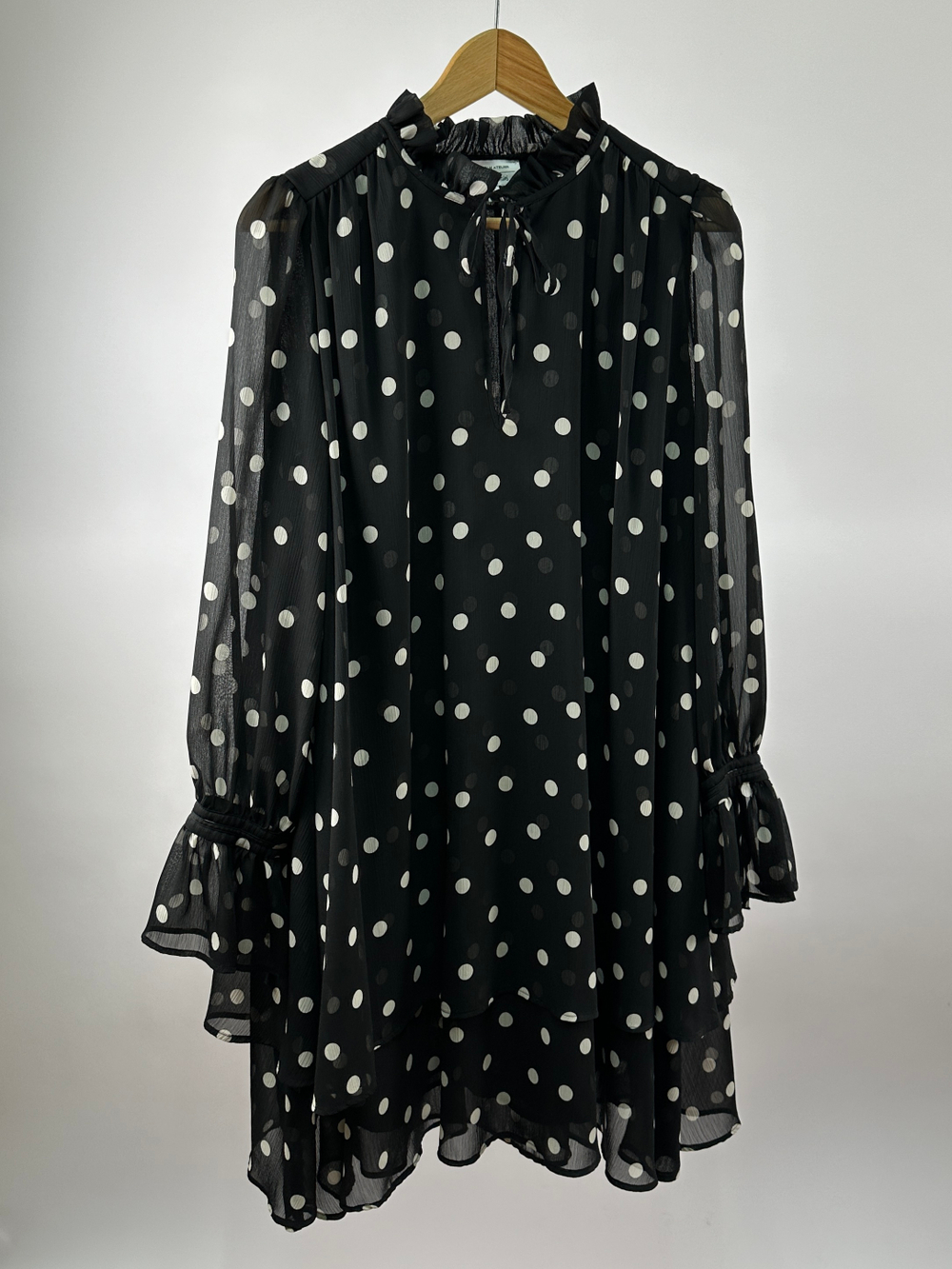 Платье & Other Stories