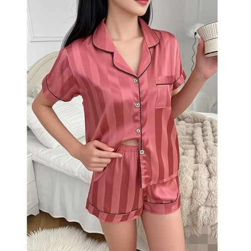 Женский пижамный комплект с шортами