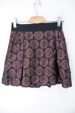 Юбка красивая 40 размер