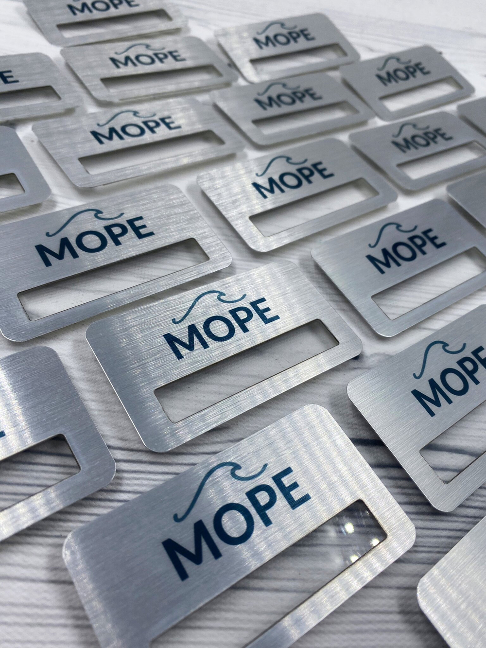 Бейдж металл 70х40мм с окном