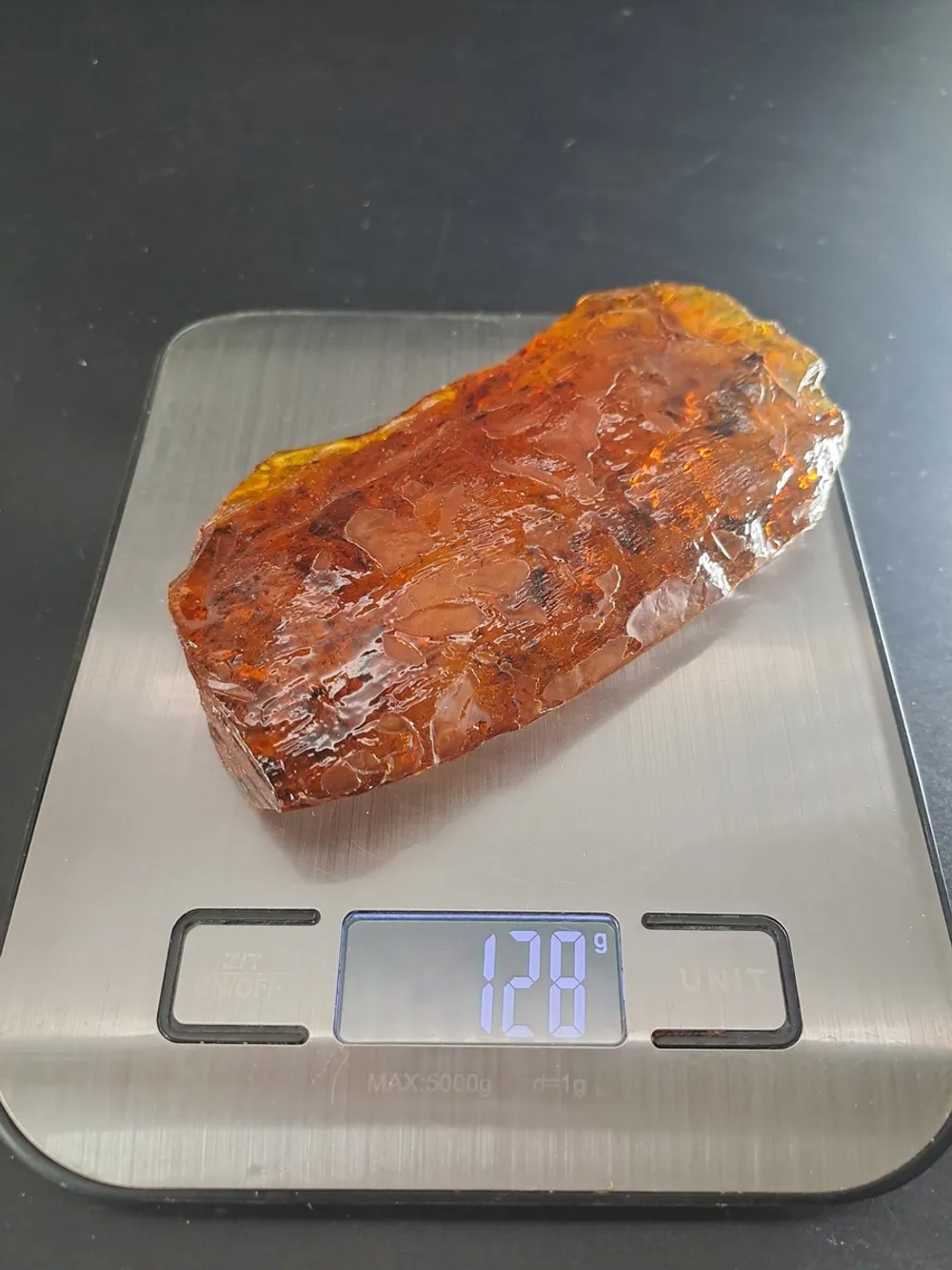 Копал молодой янтарь коллекционный 128 гр