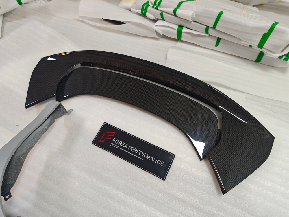 Крылья и спойлер для Ferrari SF 90 2020+ Феррари