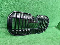 Решетка радиатора BMW 7er G70 (2022-н.в.)