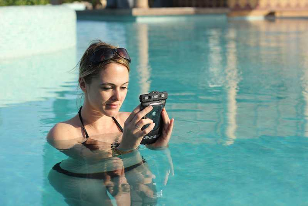 Водонепроницаемый чехол OverBoard OB1008BLK Waterproof Phone Case