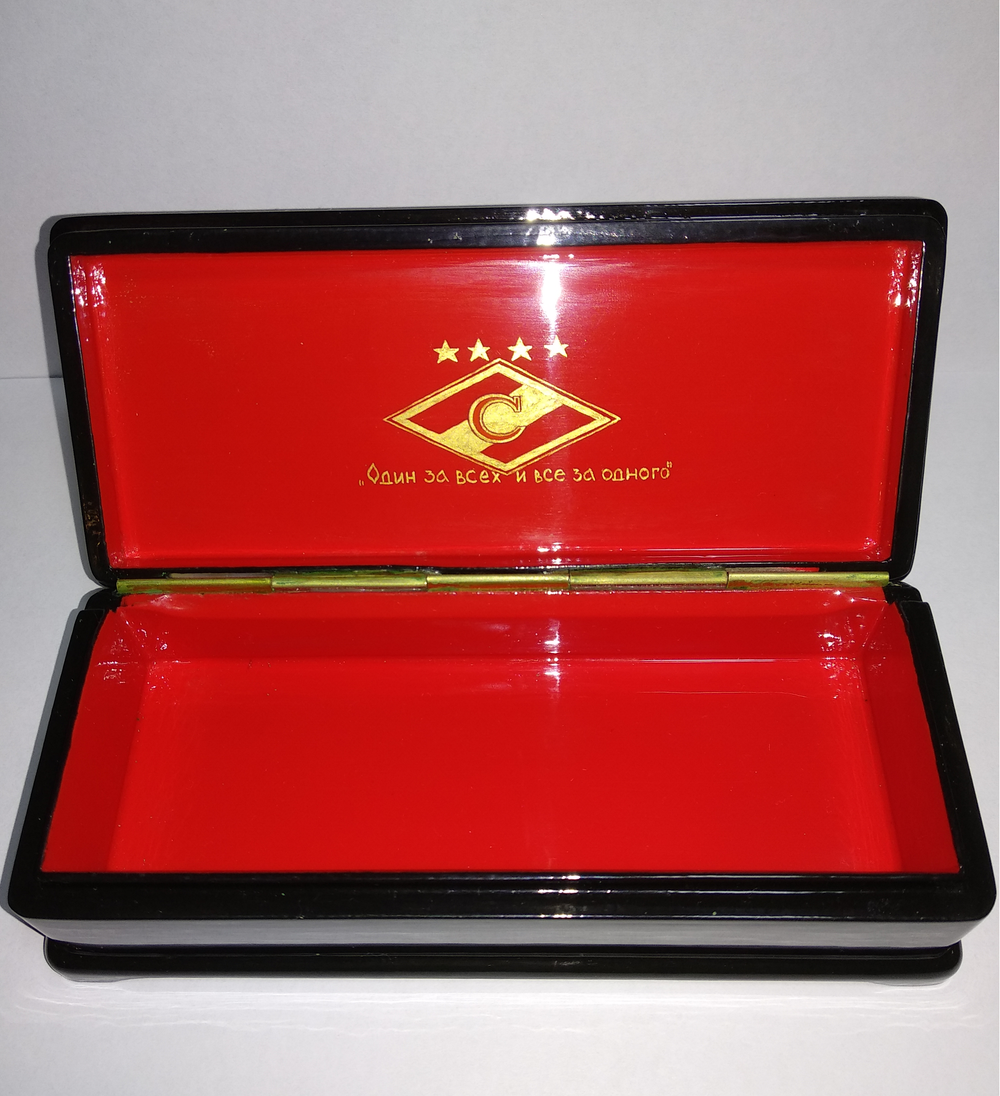 Шкатулка с ручной палехской росписью по заданию Заказчика