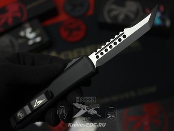 Фронтальный нож Microtech Ultratech Hellhound Black  119-1TS с клинком из стали Böhler M390