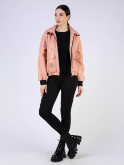 Кожаная куртка демисезонная с капюшоном