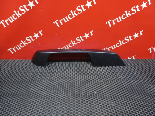 Накладка ручки капота правая 2019г