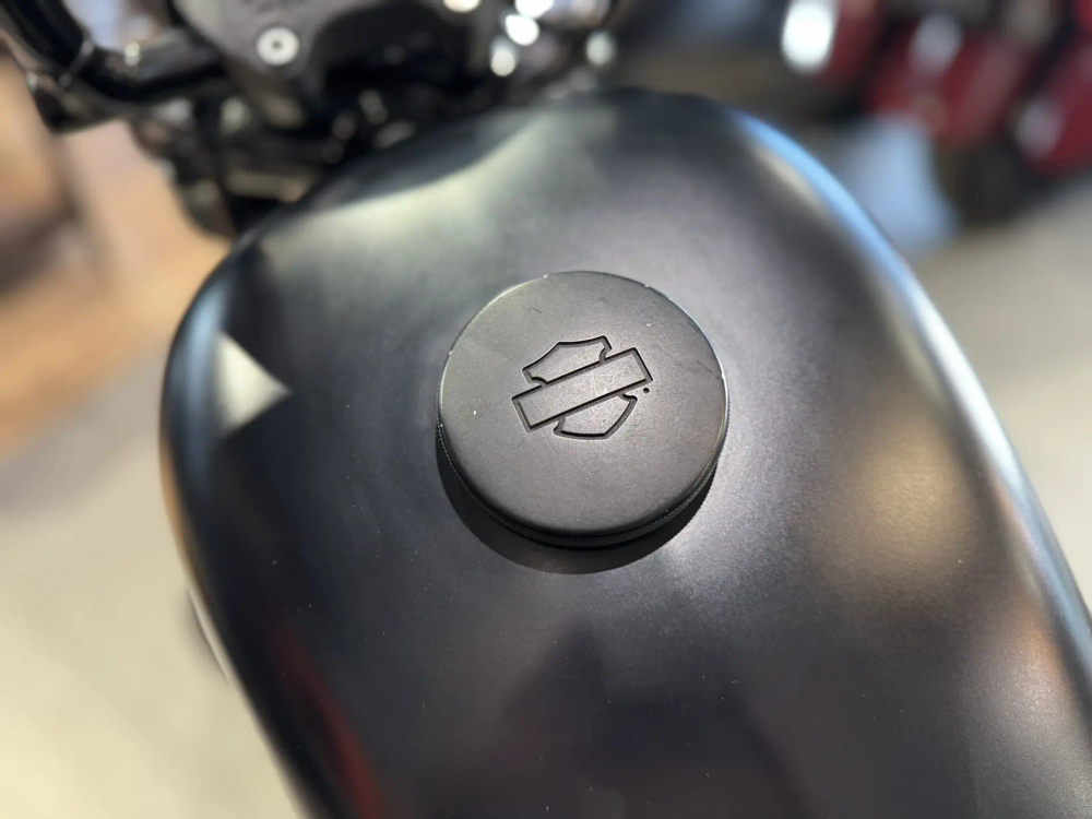 Harley-Davidson Sportster 883