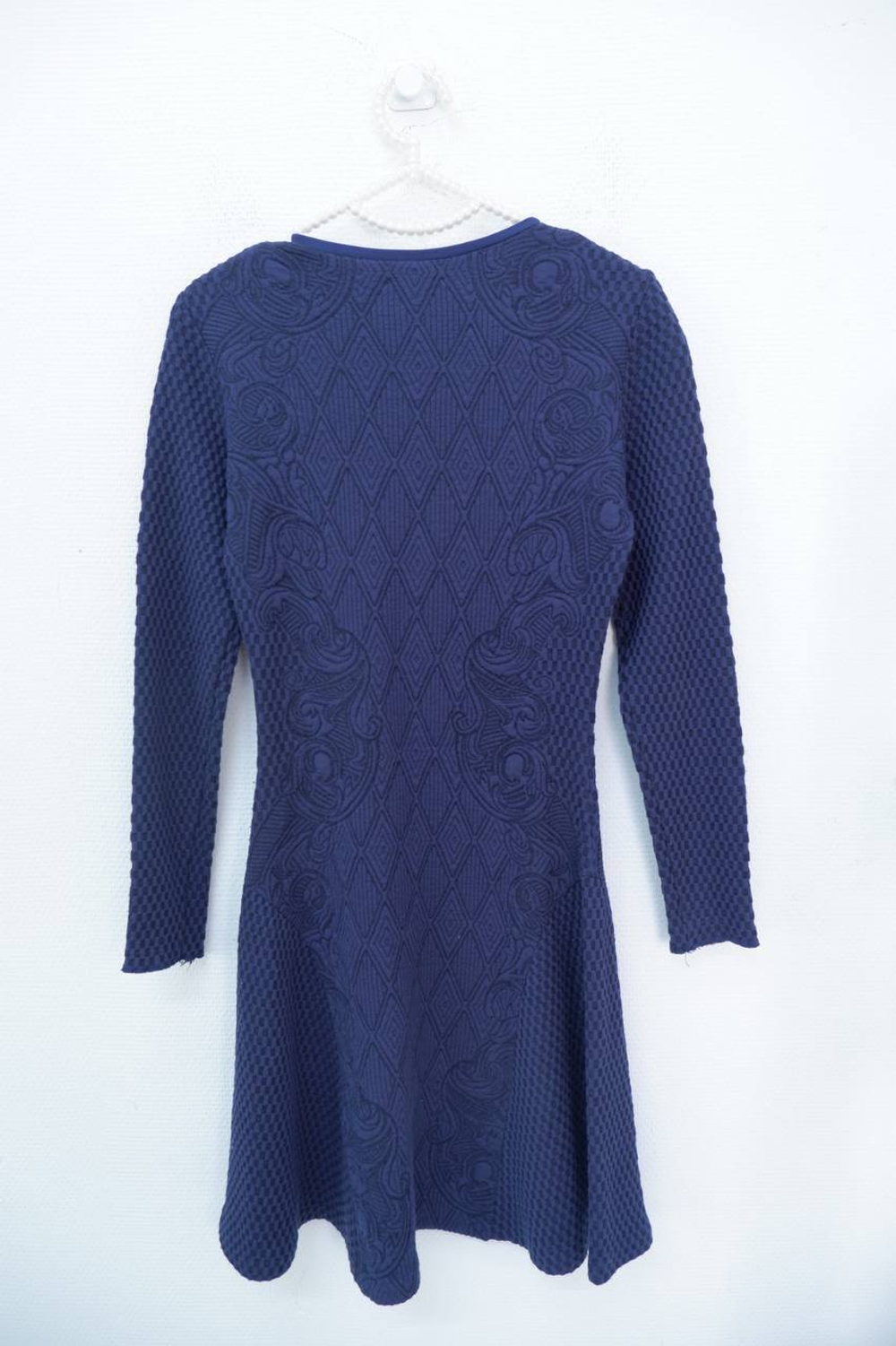 Платье I Am studio плотное 40 размер