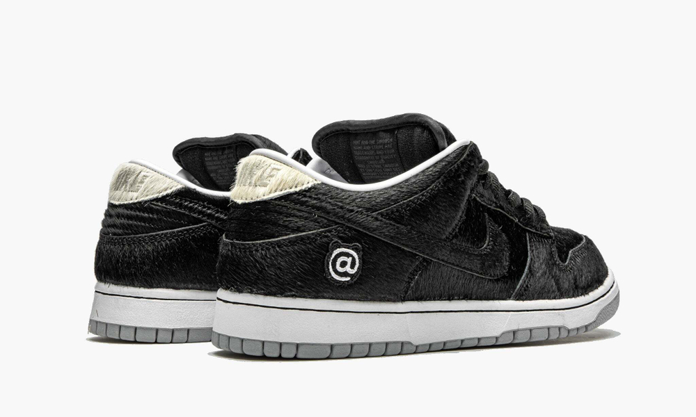 SB Dunk Low "Medicom Toy - BE@RBRICK"