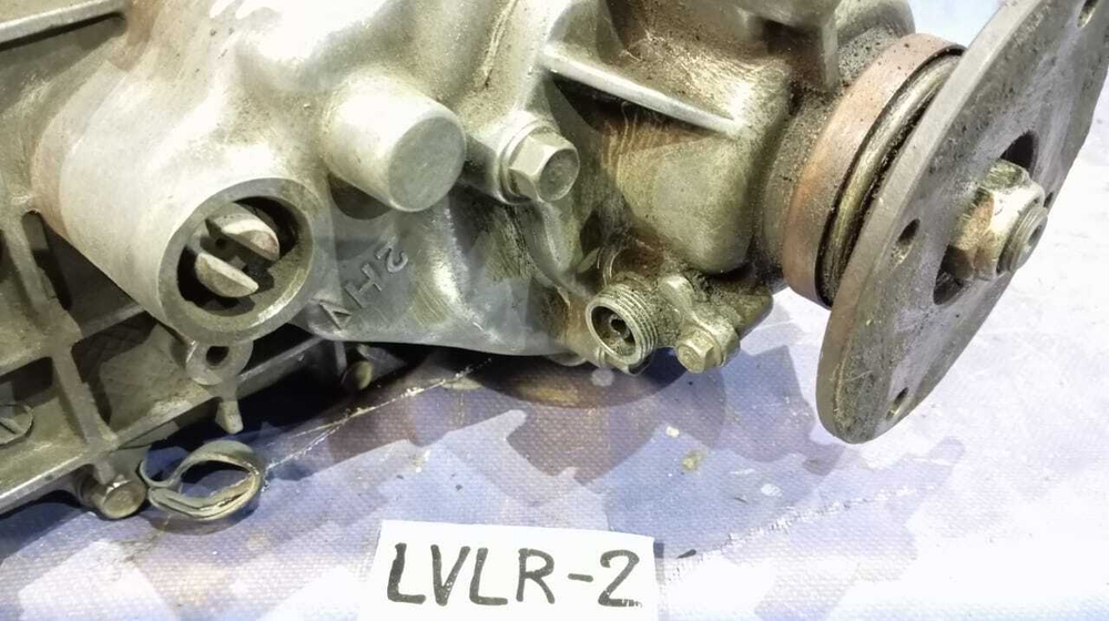 Раздатка MAZDA MPV 1996