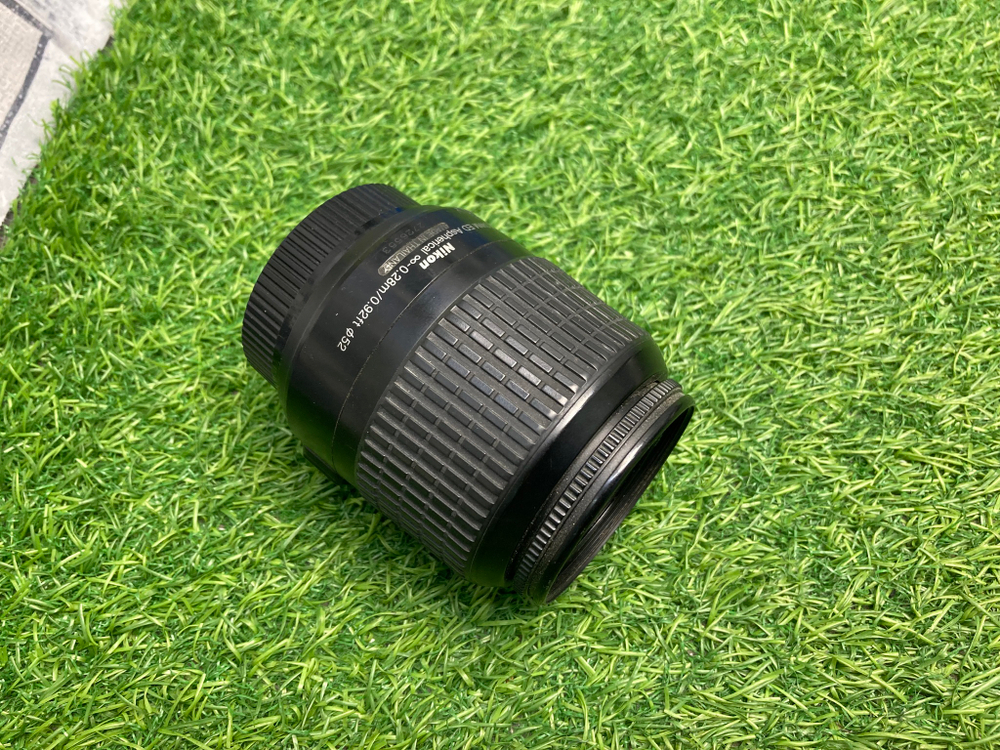 Nikon 18-55mm 3.5-5.6G AF-S DX ED