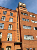 «Берега силы: святыни и заводы у воды» - круглогодичная водно - пешеходная экскурсия на электросудне.