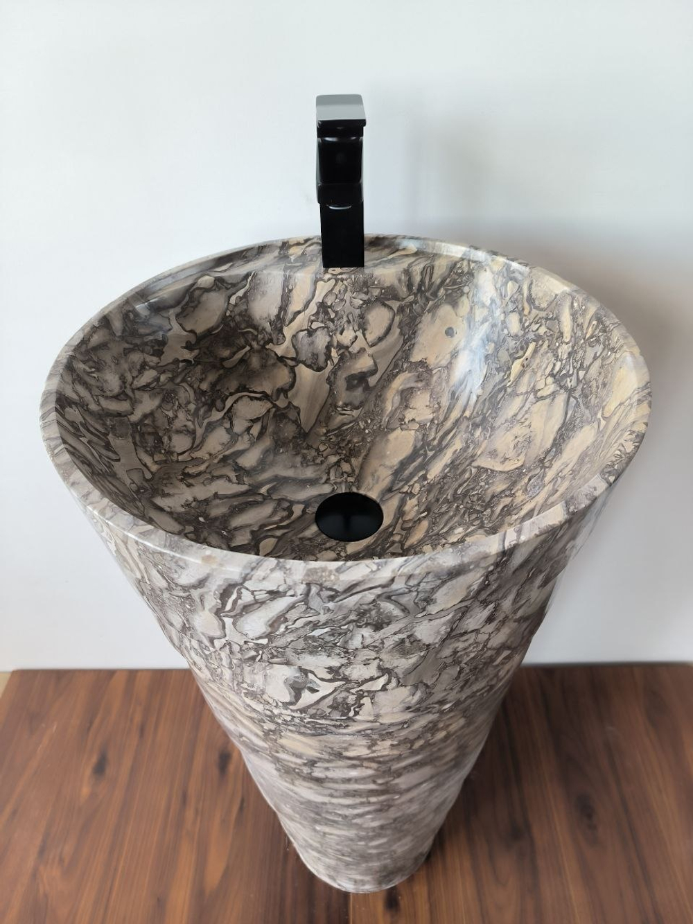 Раковина напольная из мрамора Pedestal Doreng Spiral MN-03221 (45*45*90 см)