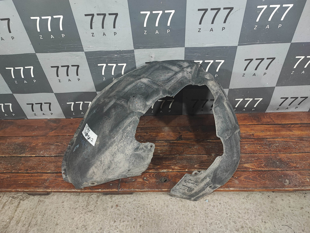 Подкрылок передний левый Volkswagen Touareg 2 10-18 Б/У Оригинал 7P6805977