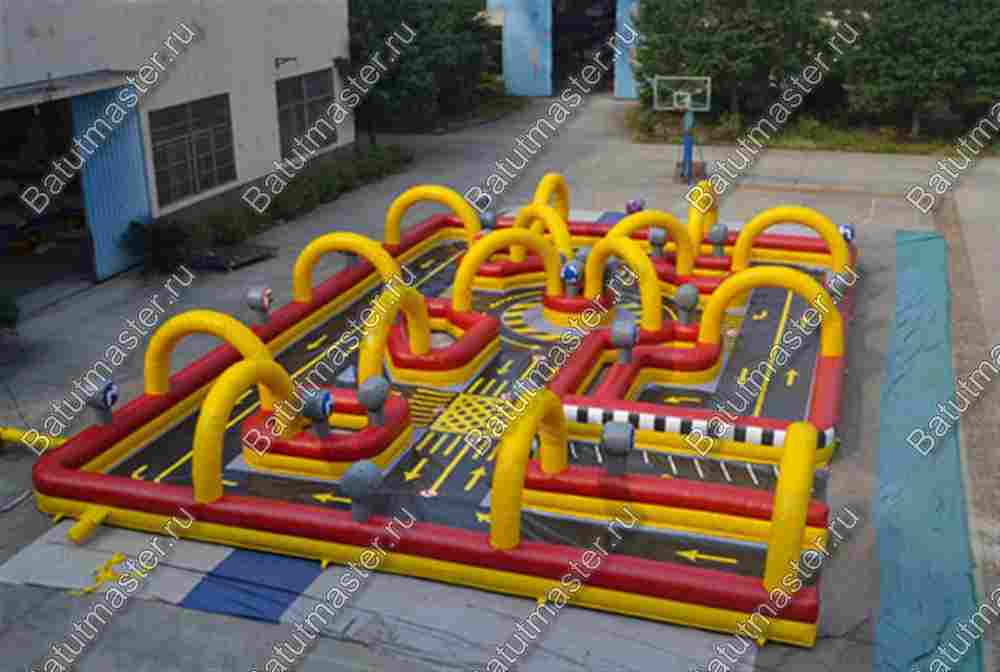 Надувная трасса "Час пик", 15*15*2,5 м