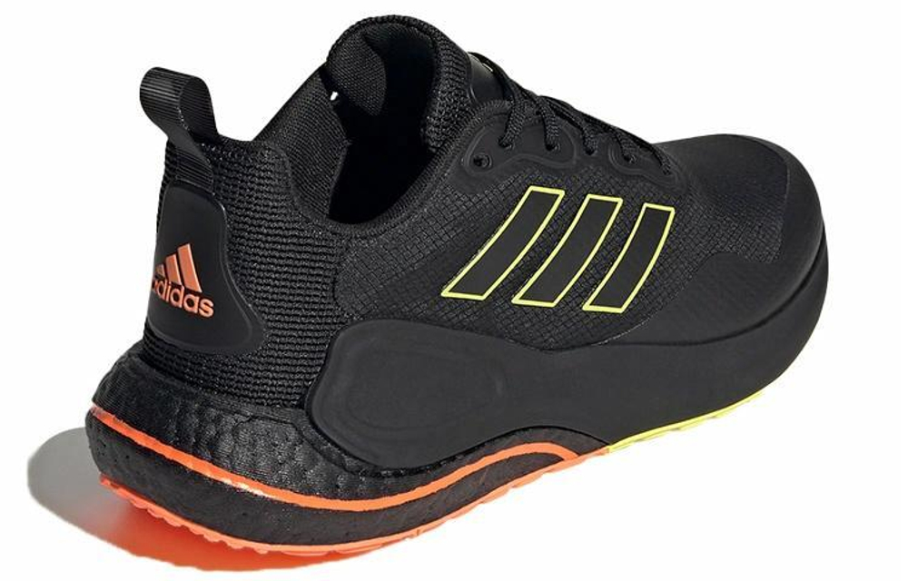 Кроссовки Adidas Alphalava