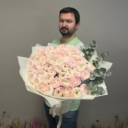 Купить Букет из цветов «Ранункулюс люкс»