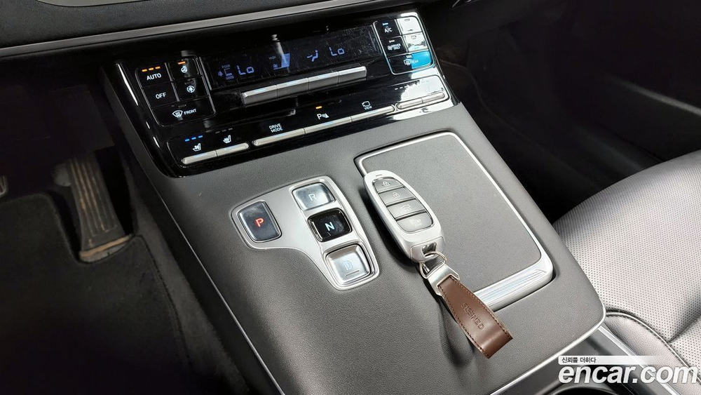 Hyundai The New Grandeur (Azera) IG Hybrid Premium Choice (02.2021)