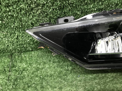 ПТФ левая Volvo XC60 2 (2017-2021) LED