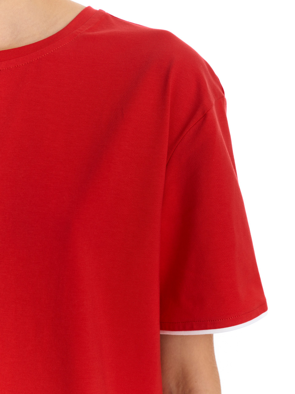 Футболка оверсайз красная с контрастной окантовкой