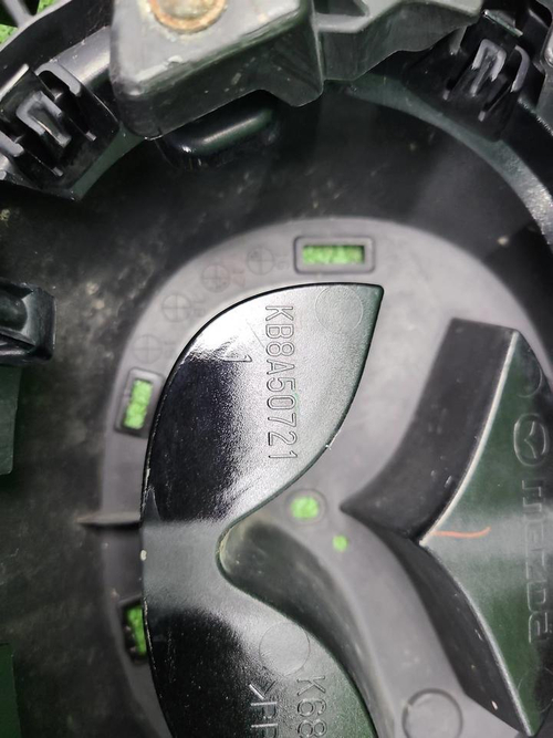 Решетка радиатора Mazda CX-5 2 (2017-2021)