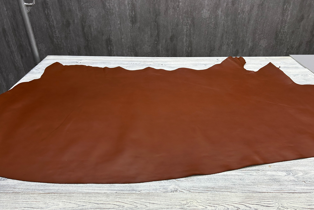 Целая шкура натуральной кожи Фидель цв. Коричневый / Fidel Cognac, толщ. 1,5-1,7 мм