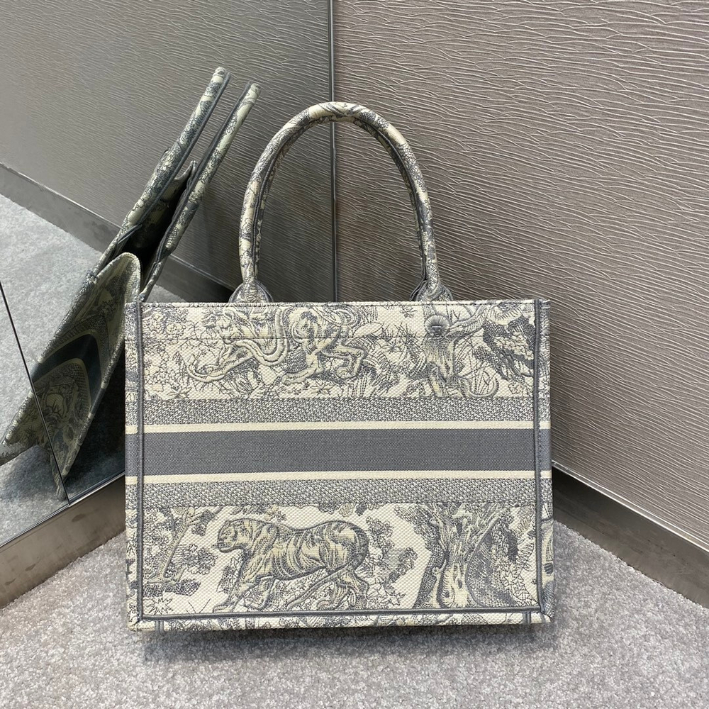Christian Dior Book Tote 36 cm