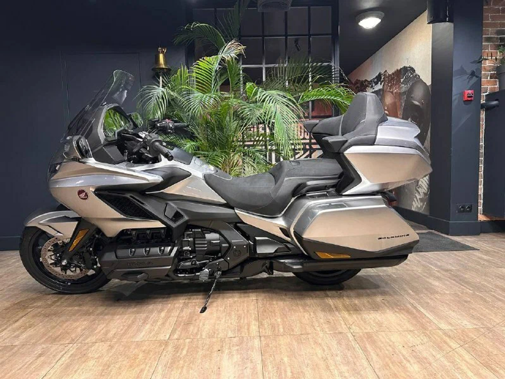 Honda GL 1800 Gold Wing DCT 2024