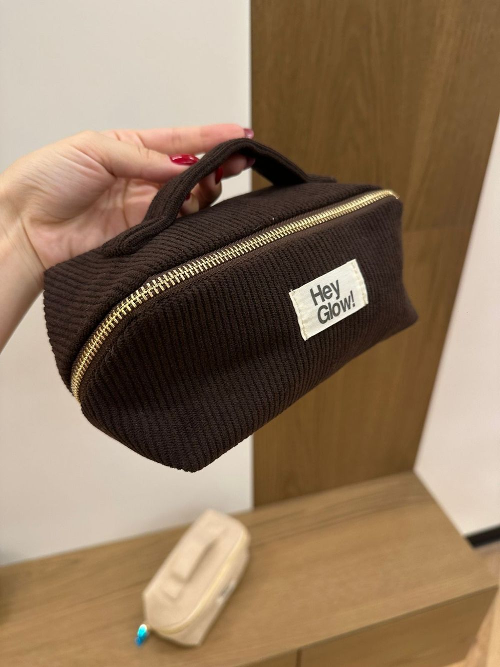 HEY GLOW Косметичка вельвет,велюр молочный, коричневый (большой)