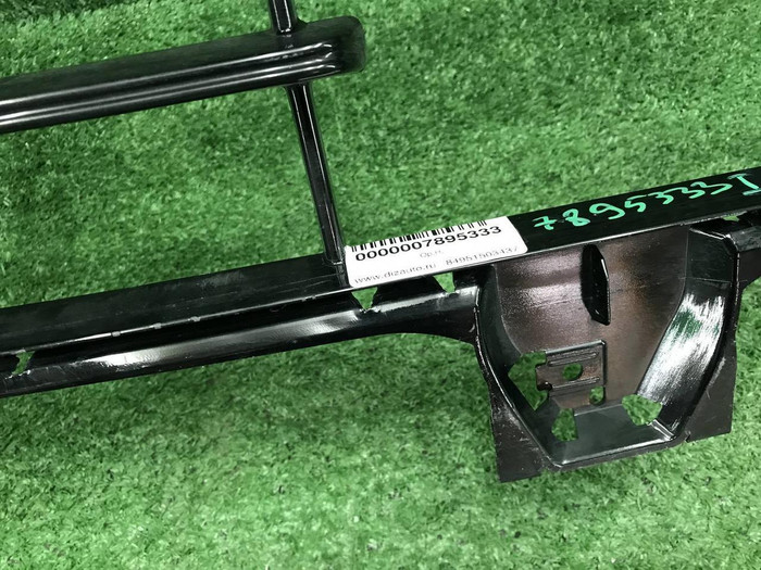 Решетка переднего бампера Porsche Cayenne 3 17-23