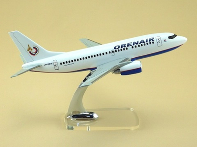 Модель самолета Boeing 737-500 (М1:100, Orenair)