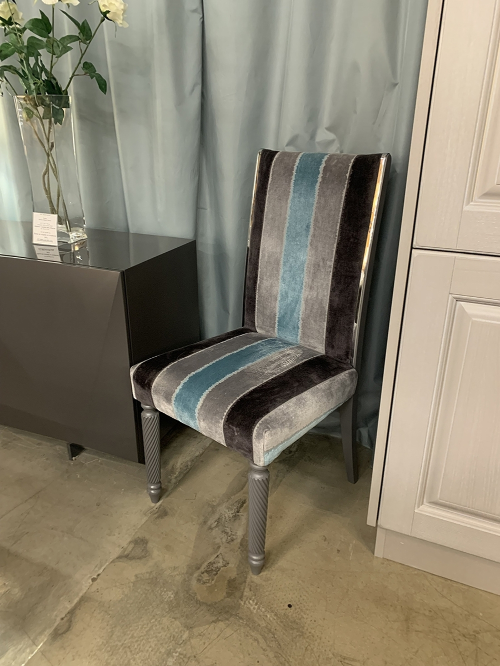 Стул Epoque Neru Италия, отделка - ткань и массив с тонировкой, XXMSC101/40GU5990