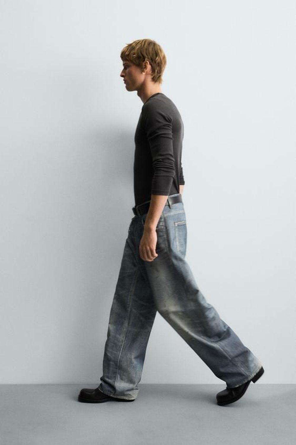 ZARA ДЖИНСЫ BAGGY С ПРИНТОМ, ЯРКО-СИНИЙ