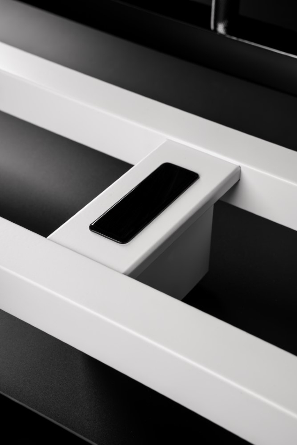 Полотенцесушитель электрический 2-трубы квадратный Matt White