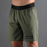 Одежда для тенниса , Шорты ENDLESS  .