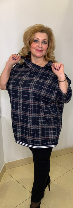 Клетчатый блузон с воротником