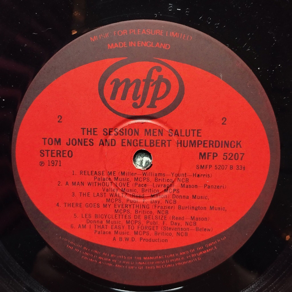 Винтажная виниловая пластинка LP The Session Men The Session Men Sing Hits Made Famous By Tom Jones and Engelbert Humperdinck (UK 1973)