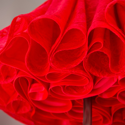 яркое платье для танцев