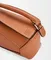 Сумка Loewe Puzzle Edge bag in classic calfskin