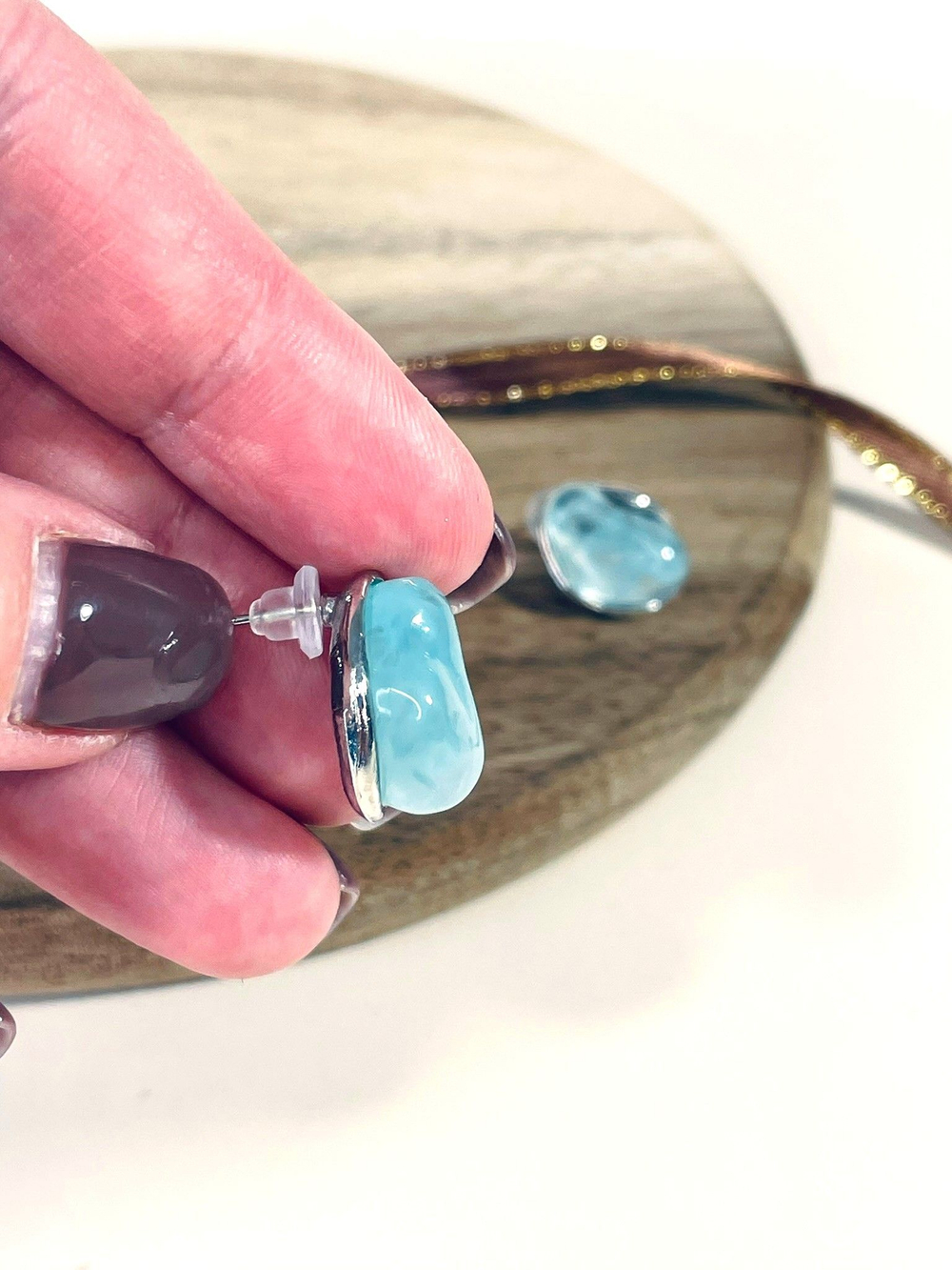 Серьги гвоздики из полимера