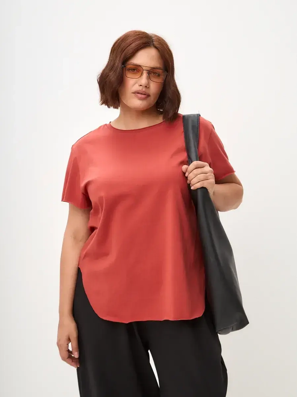 Футболка дизайнерская оверсайз с фигурным низом терракот