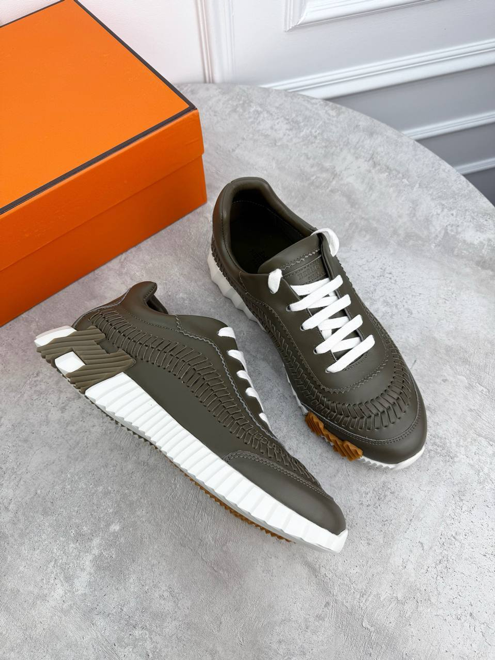 Кроссовки Hermes