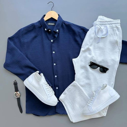 Легкий мужской костюм