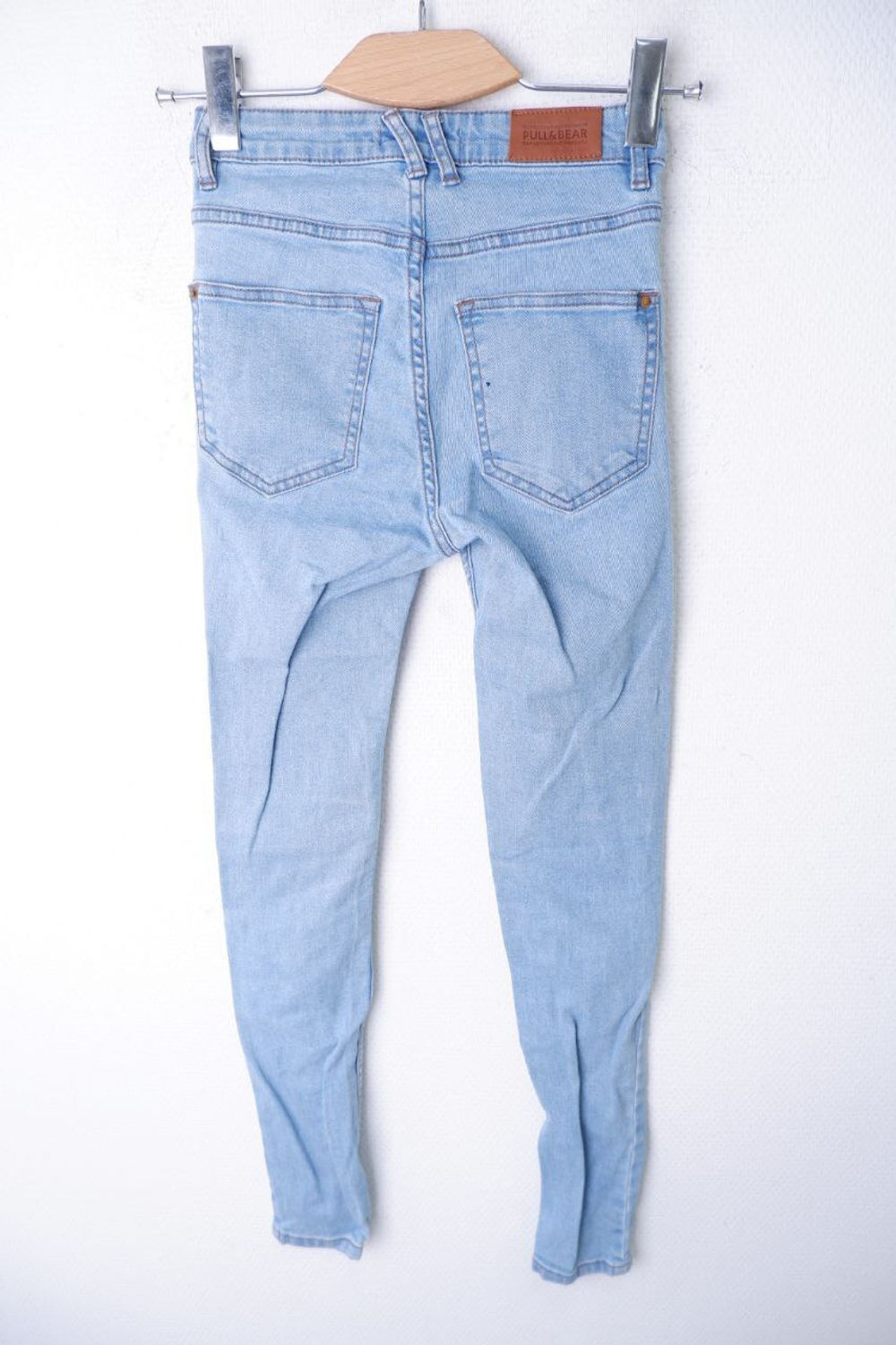 Джинсы Pull&Bear светлые 38 размер