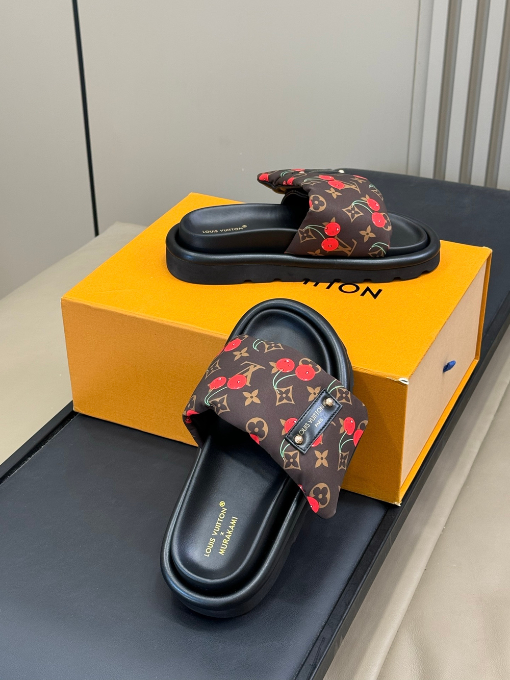Louis Vuitton Pool Pillow Flat Comfort Mule (4 colors)